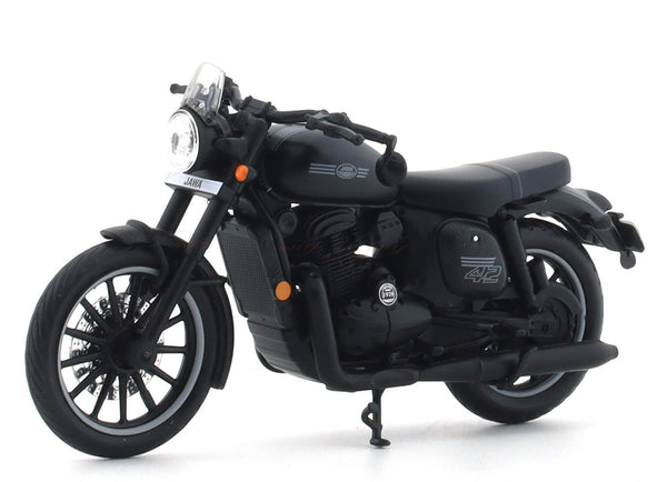 Maisto Jawa 42 All Star Black - Image 1
