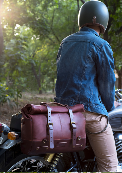 Trip Machine Outlaw Saddlebag (Cherry Red)– Moto Central