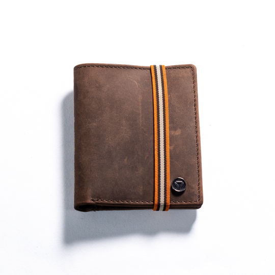 CARBONADO Bifold E Plus Wallet (Brown)