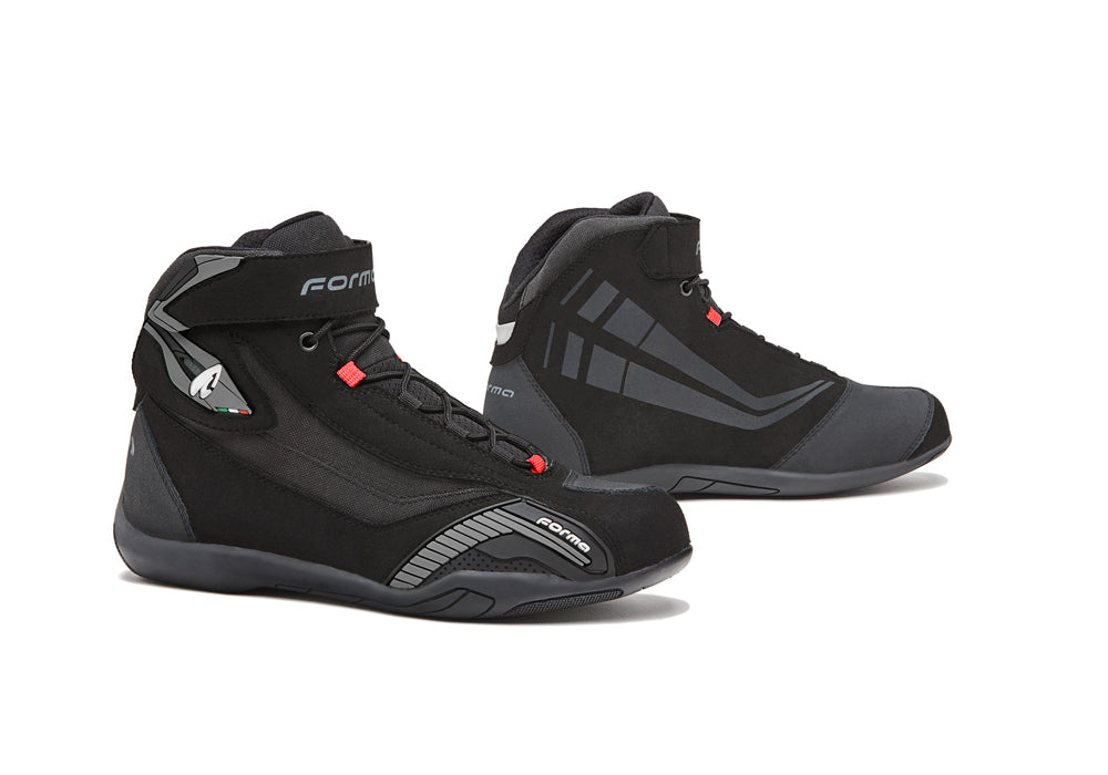 Forma Genesis Boots (Black)