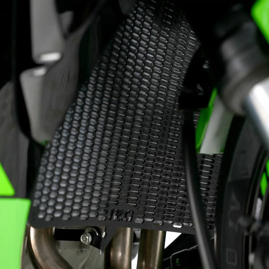 R&G PRO Radiator Guard for Kawasaki ZX6R (2019-2024) (RAD0314PROBK)