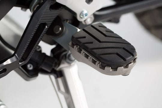 SW Motech ION Footrest Kit for Triumph Tiger 800 / Tiger 900 / Tiger Explorer (FRS.11.011.10103/S)
