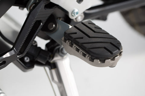 SW Motech ION Footrest Kit for Triumph Tiger 800 / Tiger 900 / Tiger Explorer (FRS.11.011.10103/S) - Moto Central