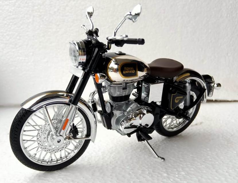 Modified Chrome Bullet 350 Royal Enfield Chrome Black Modified