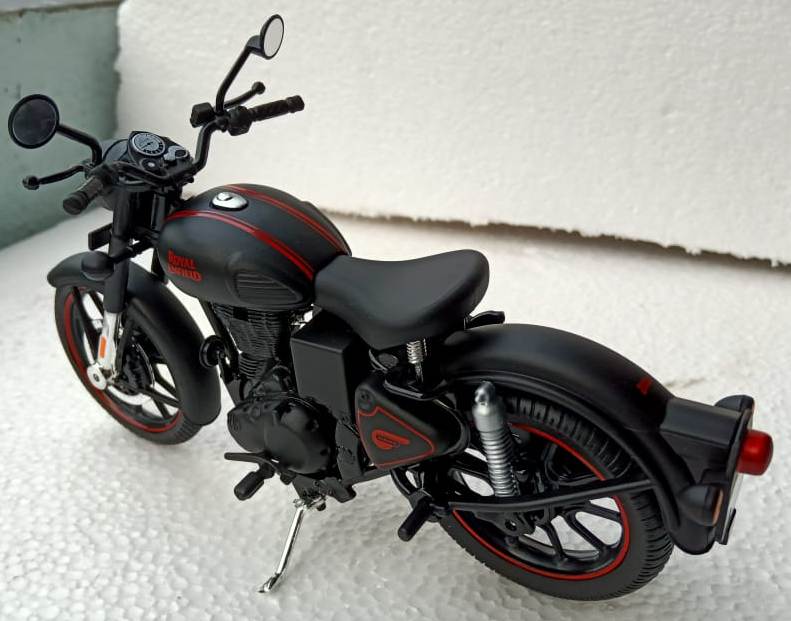 Royal Enfield Black Matte Finish Colour Matte Finish Bullet 350